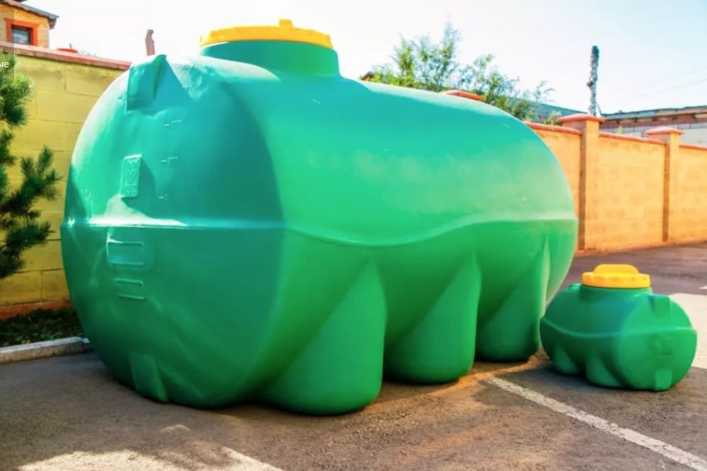 Емкость бак бочка 2000 литров горизонтальная с завода, гарантия