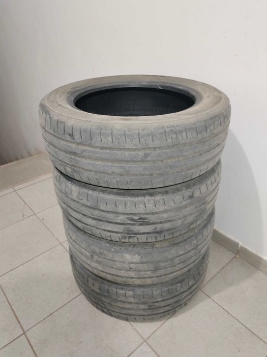 Продам покрышку бу