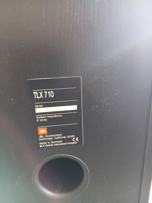 Boxe jbl tlx 710