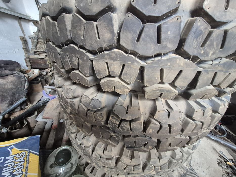 Авто шина для грузовой авто