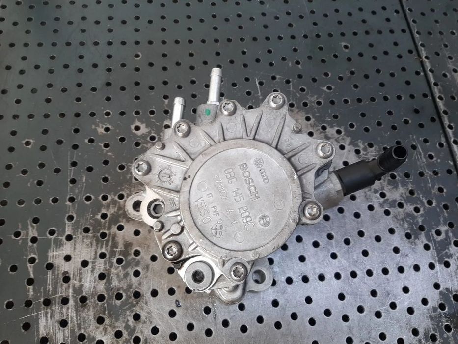 pompa vacuum 2.0 tdi bmr bre  blb vw passat b6 audi a4 b7 a6 c6  03g145209c