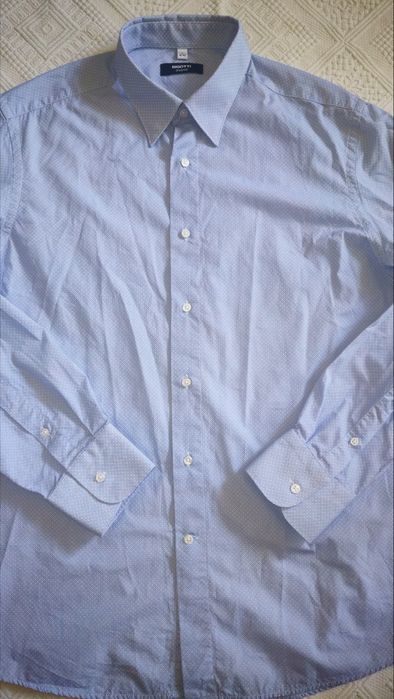 Cămașă slim fit  Bigotti mărimea L purtata o data