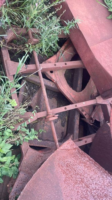 Продам селхоз оборудование сельхоззапчасти