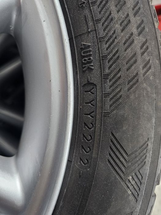 Jante ET 37 7j x 16 cu anvelope 205 55 r16 Yokohama