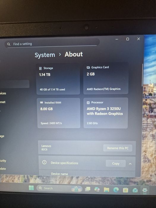 Laptop Lenovo V14 ADA