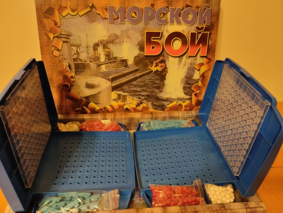 Конструкторы, развивающие игры, пазлы, кубики...