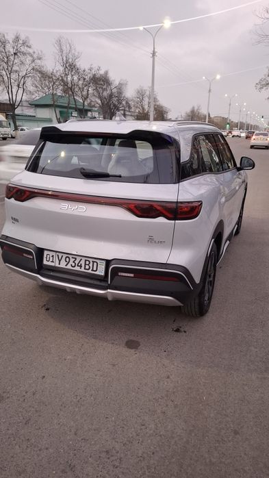 Byd yuan uup 4 pazitsiya