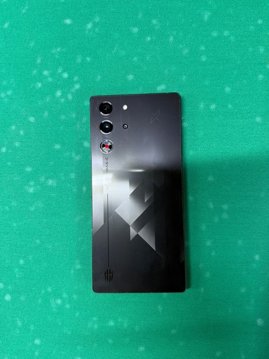 Redmagic 10 pro 12/256