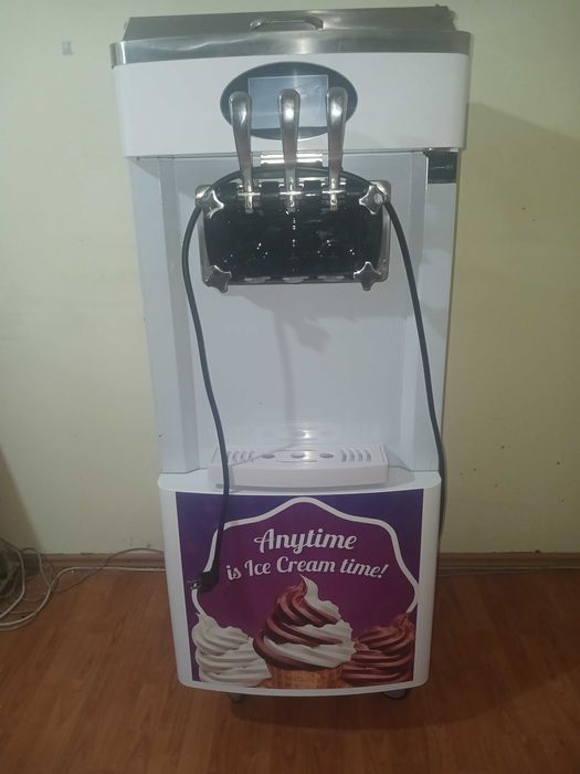 Vand aparate de facut inghetata NOI , 2450 W diferite modele , import Germania