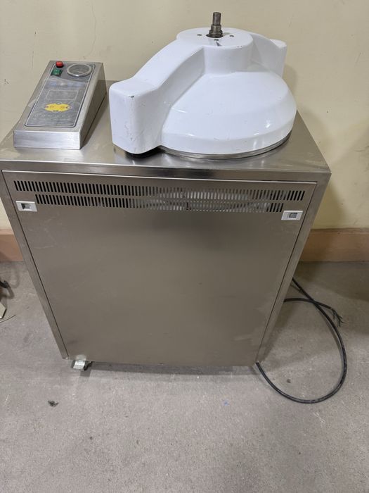 Паровой стерилизатор автоклав обьемом  вк 75 литр