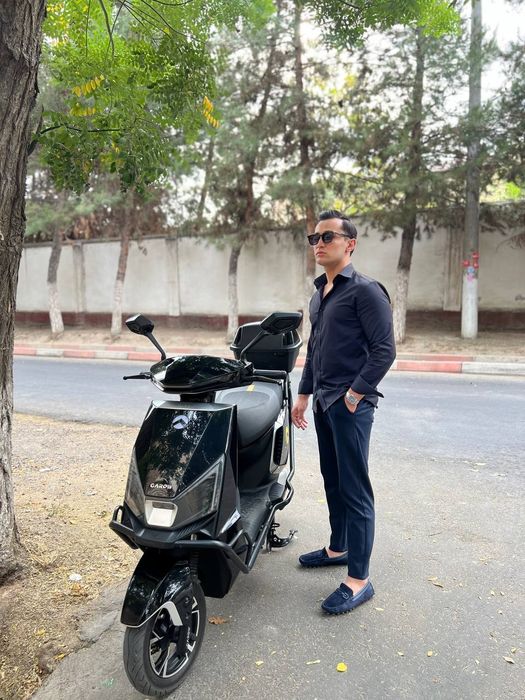 Skuter sotiladi Srochno tok bilan