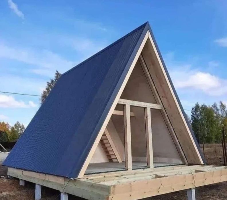 Vindem cabane tip A-frame