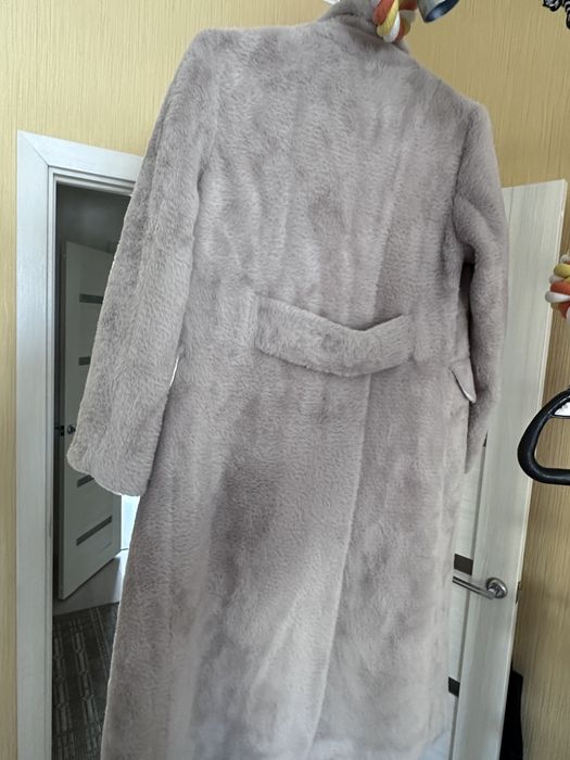 Продам пальто женское зимнее