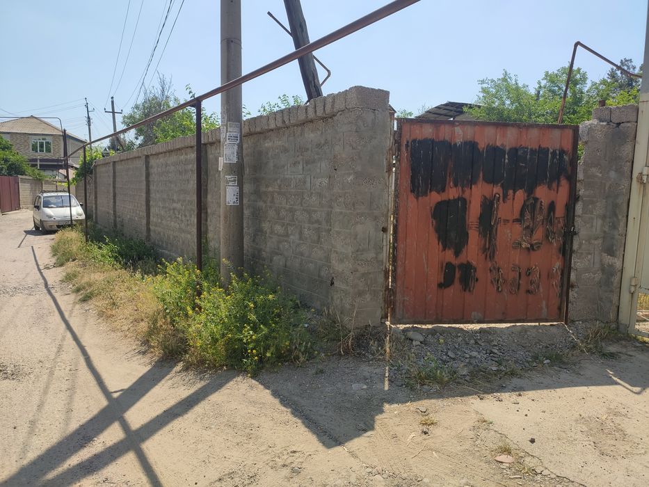 Тузель земельный участок 9.5 соток . От нового Узбекистан парка пару к