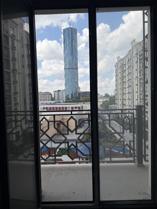 Продается ЖК Узбегим, своя 3-комн, 4 этаж, 104кв