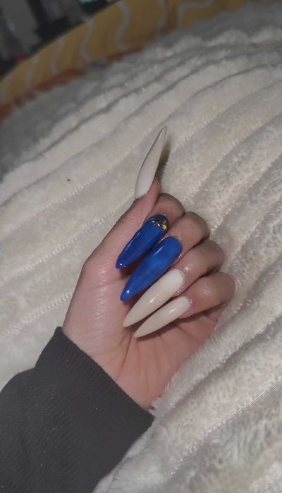 Servicii de manichiura