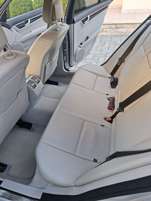 Vand Mercedes C Class