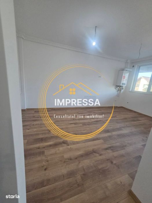Se vinde microapartament parter inalt zona linistita loc parcare