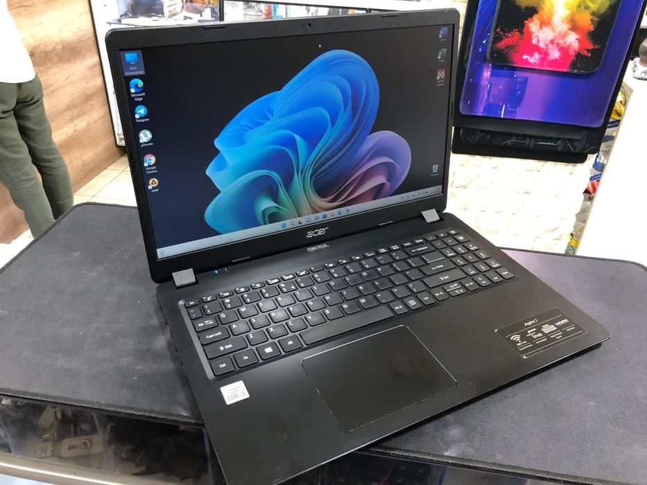 Срочно продам ноутбук