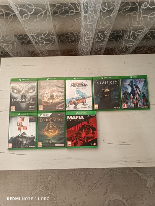 Игровая приставка Xbox one X