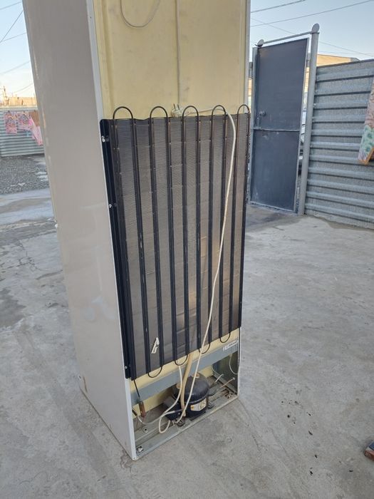 Холодильник Indesit (Индезит)