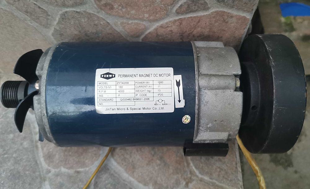 Motor banda de alergare, tensiune 180V, putere 3CP