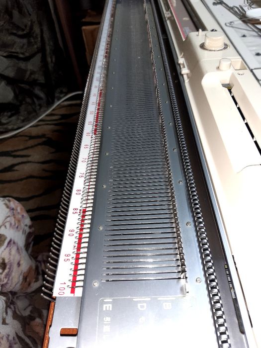 Вязальная машина Brother KH 891