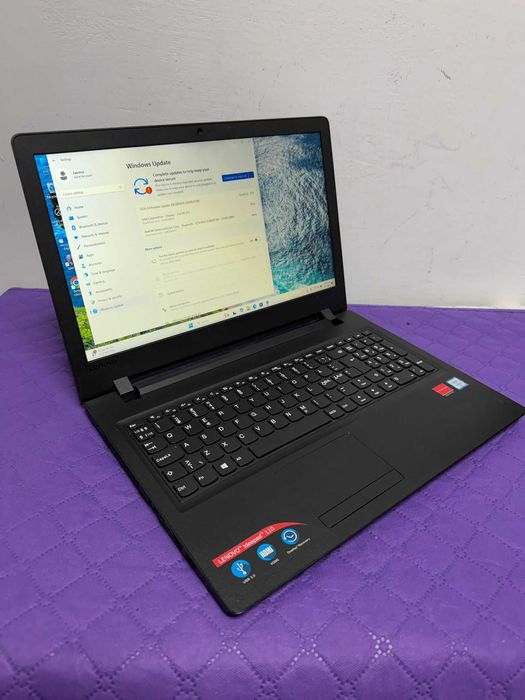 Laptop Gaming Lenovo Ideapad 110-Intel Core i5 2.7Ghz-8Gb Ram-Radeon R5 Windows  11