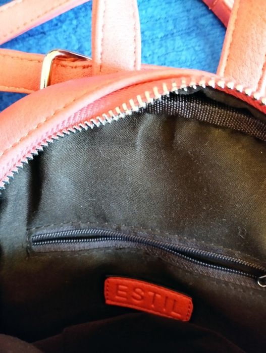 Детска кожена раница