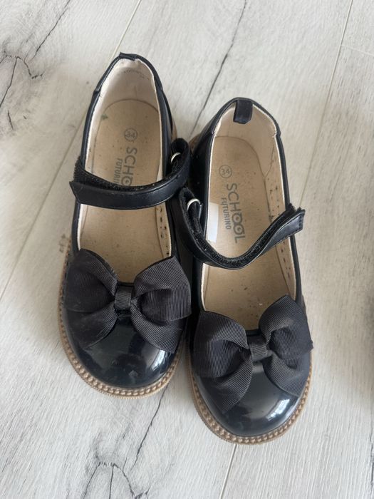 Обувь на девочку