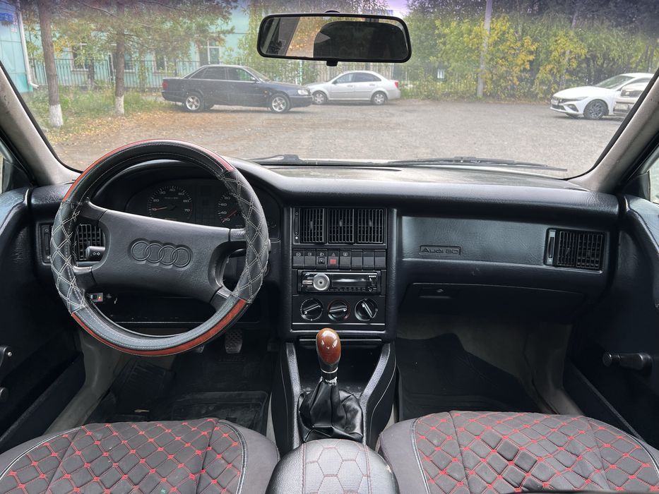 Продам Audi 80 B4