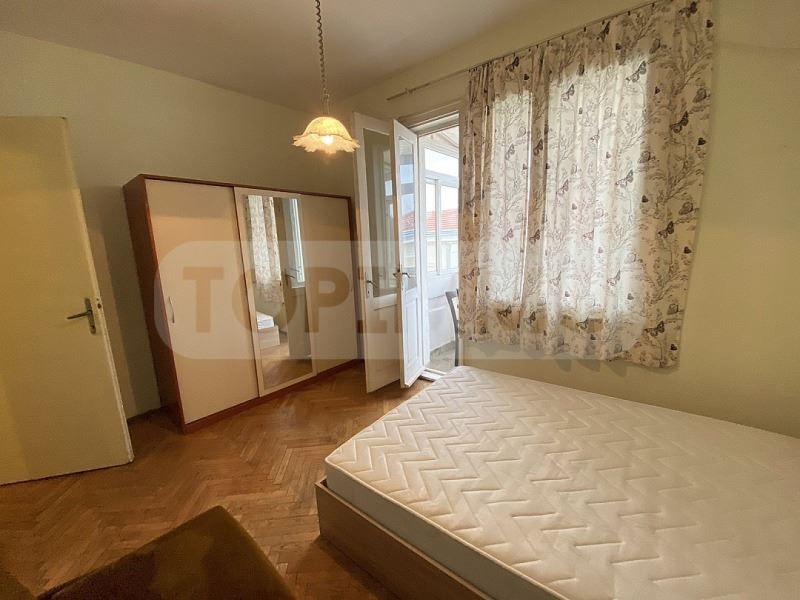 Дава се под наем Тристаен апартамент в Варна, Гръцка махала - 90 кв.м за 400 € - Снимка #9