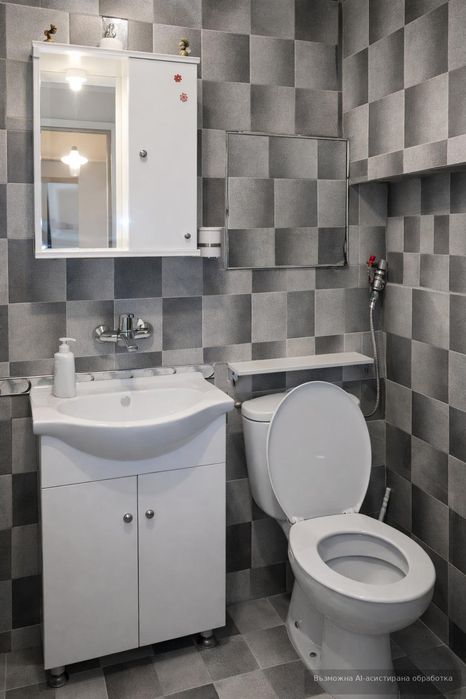 Тристаен апартамент под наем в жк. Тракия