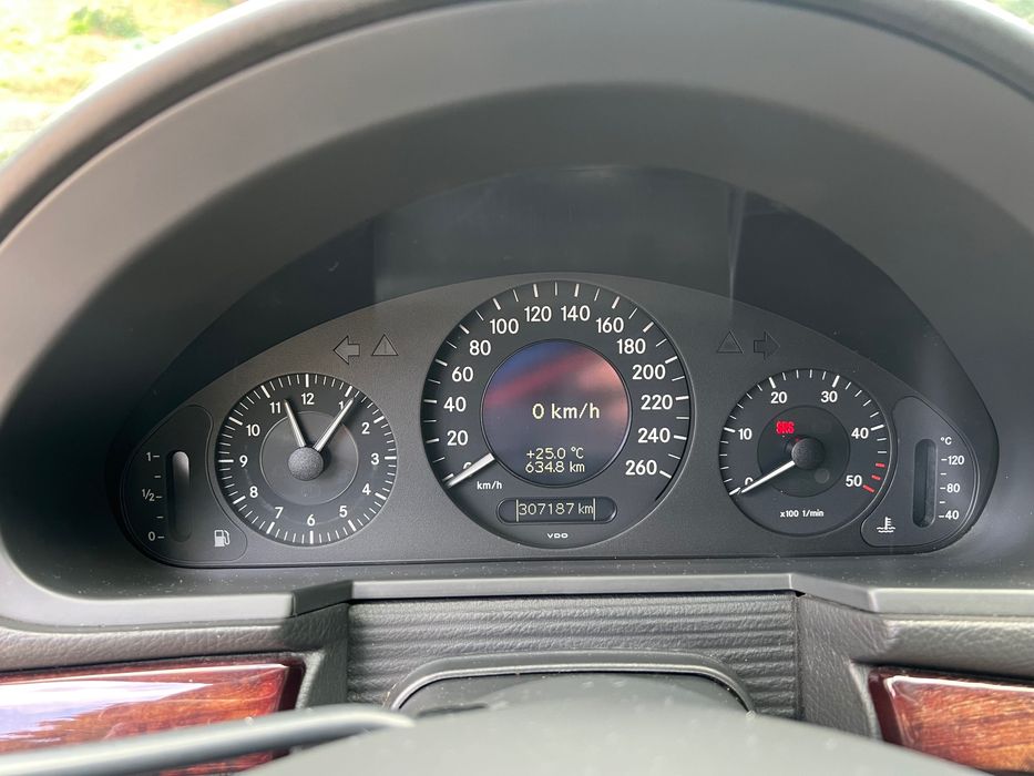 Mercedes Benz E320 CDI