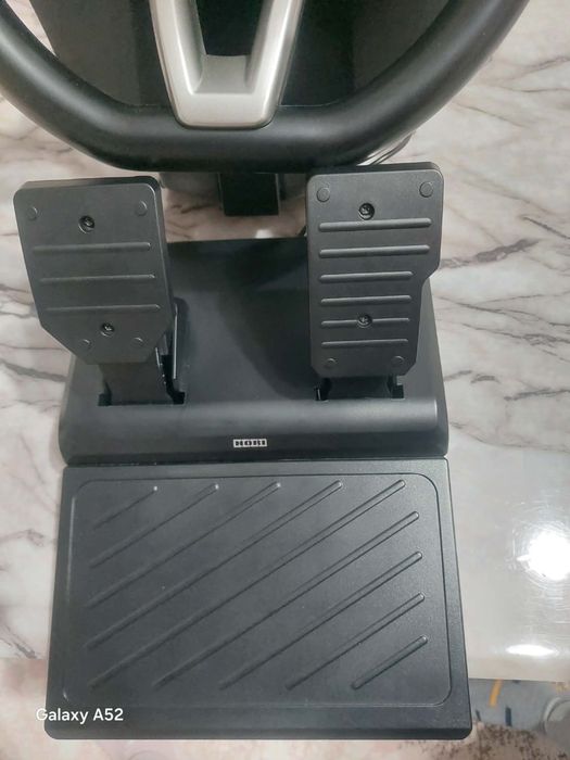 Волан за PlayStation 4/5 като нов