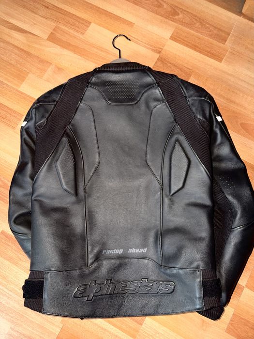 Vând geacă Alpinestars Gp Plus R V3 LeatherBlack