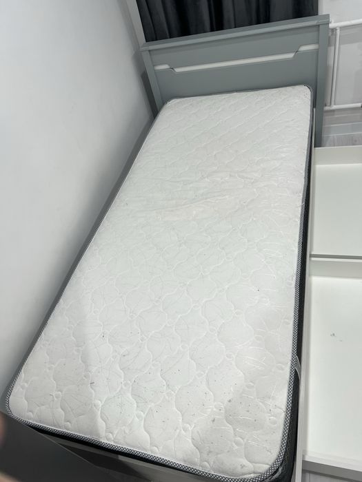 Кровать односпальная