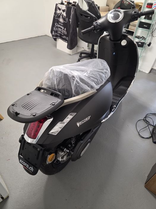 Scuter Electric Syra 90 ( făra permis )