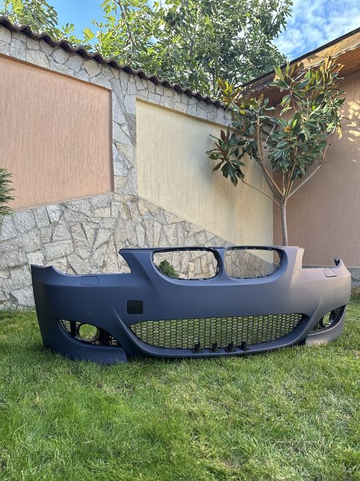 Предна M5 броня за BMW E60/E61