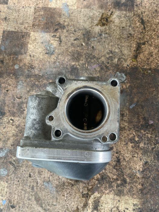 Дроселова клапа за фолксваген ауди сеат шкода  1.2/12клапана бензин