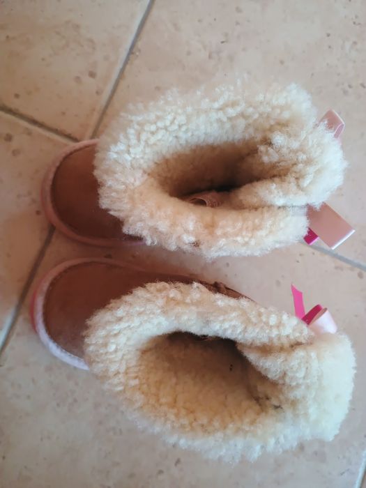 Детски апрески UGG 26 номер