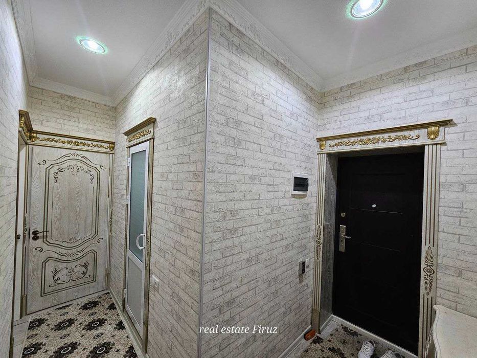 Сдаётся 3х комнатная квартира в центре города только семейным людям