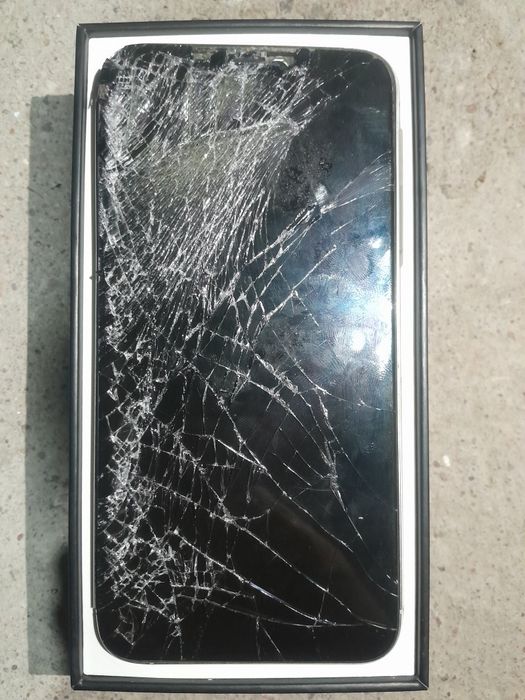 Iphone 11 pro max zapchast