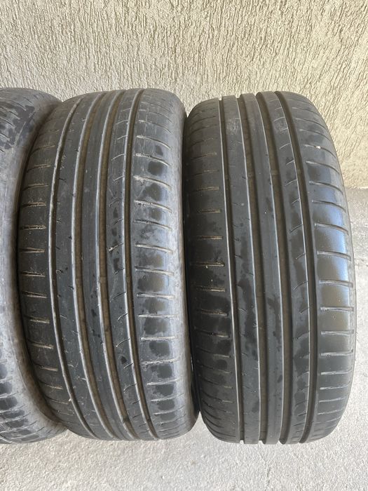 Комплект 4 броя оригинални лети джанти за Шкода с летни гуми 205/55/16