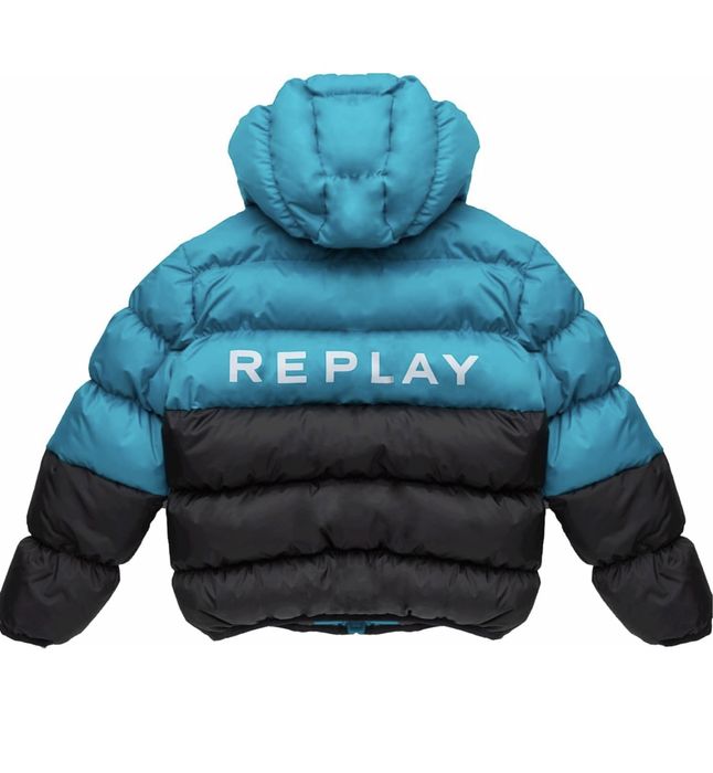 Replay за 16г възразт става и за S