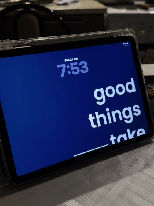 Ipad Air 11, M3 128гб + pencil в подарок