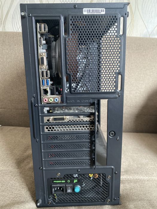 Компьютер в разобраном виде