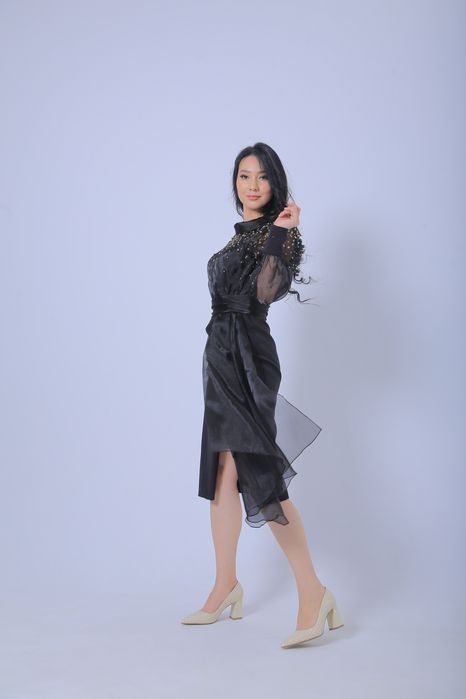 вечернее платье с камнями