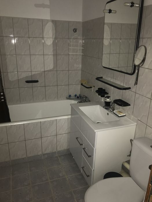 Închiriez Apartament Zamca - Str. Vișinilor — fotografia 2