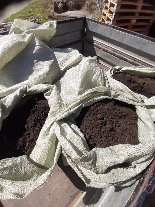 Чернозем.  Перегной. Доставка.